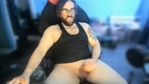 Snapshot of strokingslow420 chatting on December 18, 5:57 am Johnny online show from December 18, 5:57 am