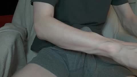 Snapshot of stroknmydong chatting on September 14, 9:08 am Dong Stroker online show from September 14, 9:08 am