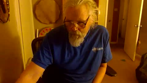 Snapshot of stroknpoker chatting on December 27, 9:39 am stroknpoker online show from December 27, 9:39 am