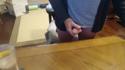 Snapshot of stromg2000 chatting on January 22, 6:20 pm stromg2000 online show from January 22, 6:20 pm