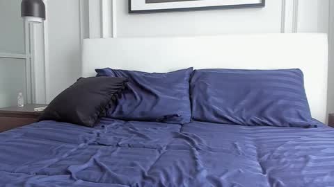 Strong Arni online show from February 15, 6:21 am