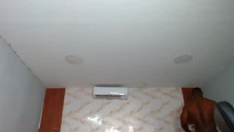 strong_george1 online show from March 5, 7:38 pm