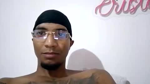 Snapshot of stronganddelicious chatting on September 21, 4:25 am stronganddelicious online show from September 21, 4:25 am