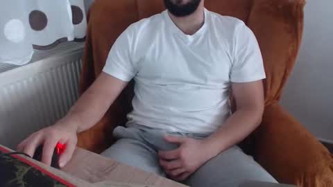 StrongCoffee online show from November 15, 10:34 am