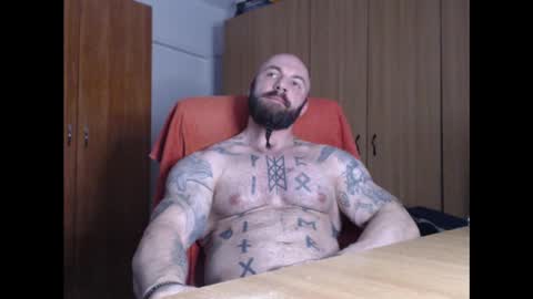 Snapshot of strongivan chatting on January 27, 7:24 pm StrongIvan online show from January 27, 7:24 pm