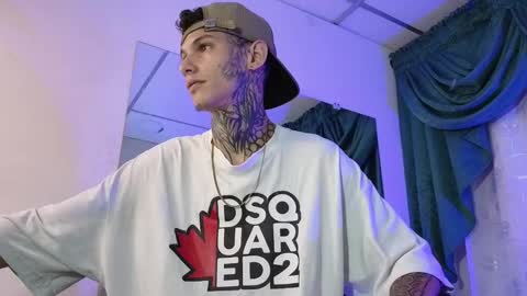 stuart_boy_ online show from December 29, 2:38 am