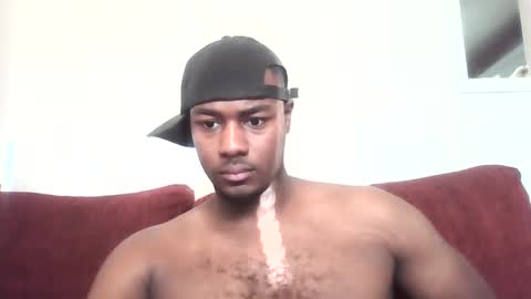 Snapshot of stud4cougar chatting on September 25, 10:24 pm stud4cougar online show from September 25, 10:24 pm