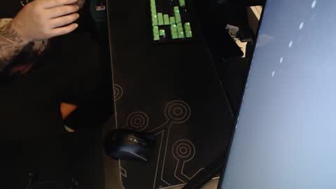 stud69861714 online show from September 20, 7:42 am