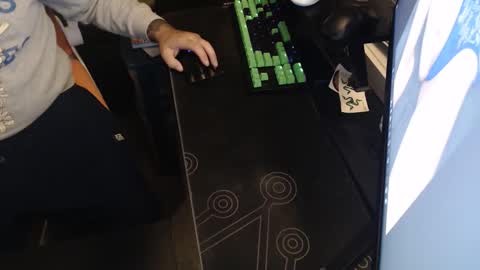 stud69861714 online show from November 2, 9:44 am