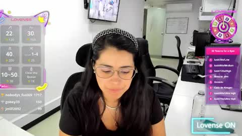 studcb_ online show from November 26, 10:33 pm