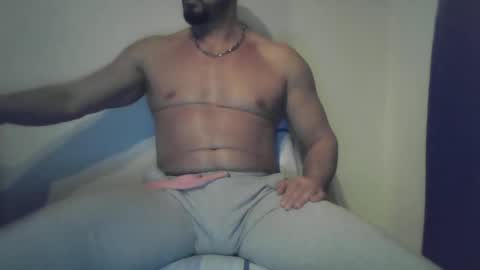 Ero online show from February 14, 8:15 pm