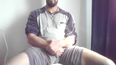 Ero online show from October 31, 8:37 am