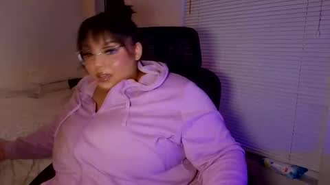 stunnahaus online show from April 19, 3:17 am