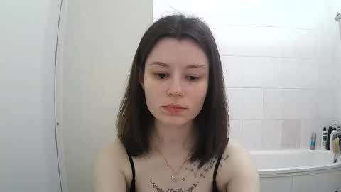 Eva online show from November 30, 8:57 pm