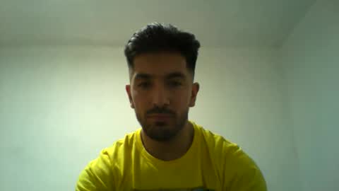 Snapshot of suaber_ chatting on October 23, 12:21 am suaber_ online show from October 23, 12:21 am