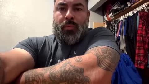 suavecito67 online show from November 25, 4:01 am