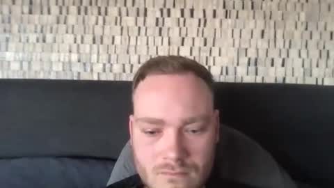 sub_austr online show from March 8, 4:17 pm