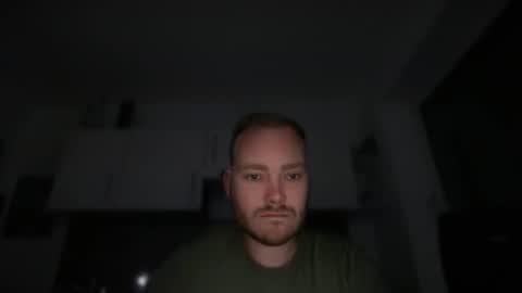 sub_austr online show from October 28, 9:39 pm