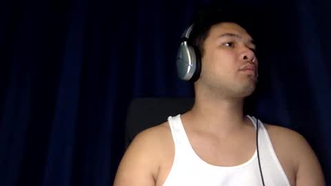 Snapshot of sub_boy305 chatting on January 18, 2:14 am sub boy305 online show from January 18, 2:14 am