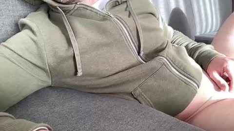 Snapshot of subalex1 chatting on December 2, 11:01 am alex online show from December 2, 11:01 am