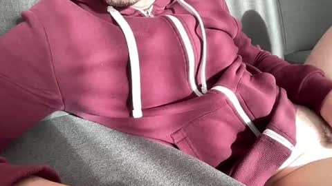 Snapshot of subalex1 chatting on December 4, 10:35 am alex online show from December 4, 10:35 am