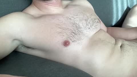 Snapshot of subalex1 chatting on December 27, 11:28 am alex online show from December 27, 11:28 am