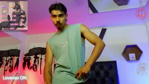 Snapshot of subarashi_ishi69 chatting on May 1, 7:07 pm subarashi_ishi69 online show from May 1, 7:07 pm