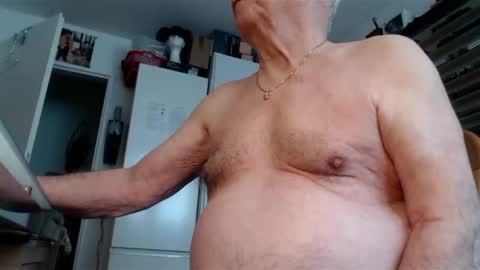 Snapshot of subibuns chatting on December 15, 9:35 am Marcel online show from December 15, 9:35 am