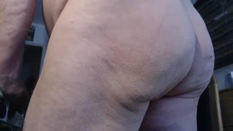 Snapshot of subibuns chatting on January 13, 9:52 am Marcel online show from January 13, 9:52 am