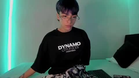 nico online show from February 8, 4:57 pm