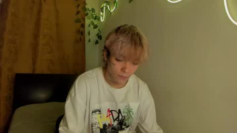 nico online show from April 14, 11:55 pm