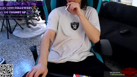 Im Substanc3  online show from March 13, 10:33 am