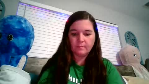 Snapshot of succubus1982 chatting on December 23, 12:14 am succubus1982 online show from December 23, 12:14 am