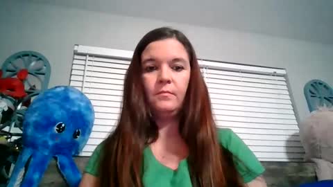 Snapshot of succubus1982 chatting on February 2, 11:32 pm succubus1982 online show from February 2, 11:32 pm