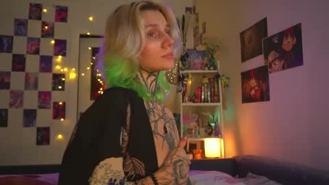 succubus_66 online show from March 7, 6:00 pm