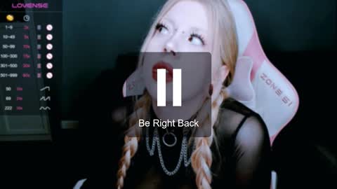 succubus_leslie online show from November 19, 10:21 pm