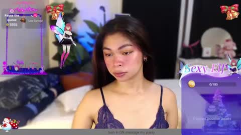 Snapshot of suckablechick chatting on January 8, 5:27 am Marry online show from January 8, 5:27 am