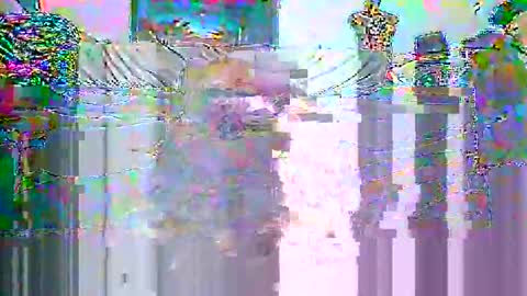 Snapshot of suckitu812 chatting on September 25, 9:24 am SUCKITU812 online show from September 25, 9:24 am