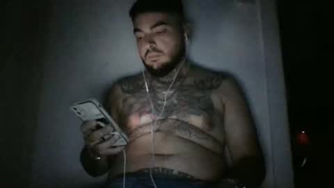 Snapshot of suckpussy69 chatting on October 13, 5:40 am suckpussy69 online show from October 13, 5:40 am