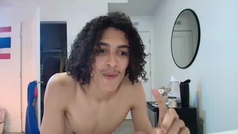 Snapshot of suerrab3304 chatting on December 16, 7:08 pm suerrab3304 online show from December 16, 7:08 pm