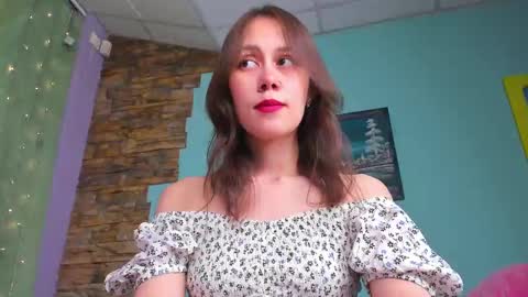 Snapshot of sugar_blond chatting on February 4, 11:16 am sugar blond online show from February 4, 11:16 am