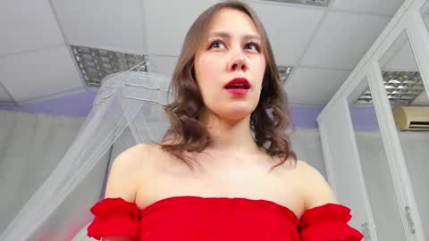 Snapshot of sugar_blond chatting on February 12, 11:18 am sugar blond online show from February 12, 11:18 am