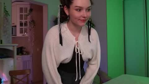 Snapshot of sugar_peasy chatting on September 16, 8:10 pm Rikki online show from September 16, 8:10 pm