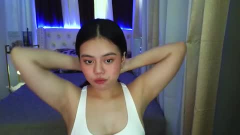 Snapshot of sugar_pinay18x chatting on November 11, 3:06 am sugar_pinay18x online show from November 11, 3:06 am
