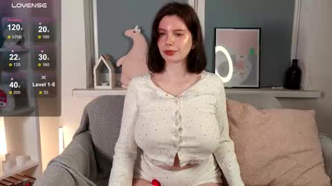 Maria online show from February 16, 4:53 pm