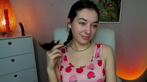 Snapshot of sugar_xmegan chatting on November 14, 8:24 am Megan online show from November 14, 8:24 am