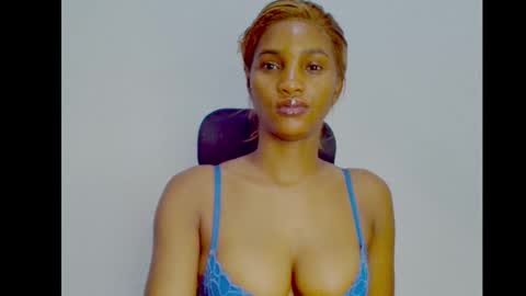 Ivy online show from September 19, 12:28 pm