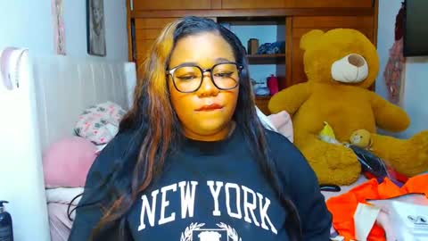 Cami   Back in 2 hours online show from February 21, 7:01 am