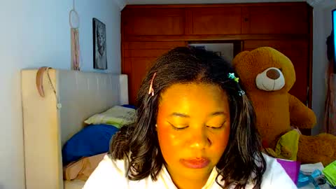 Cami   Back in 2 hours online show from September 14, 1:05 am