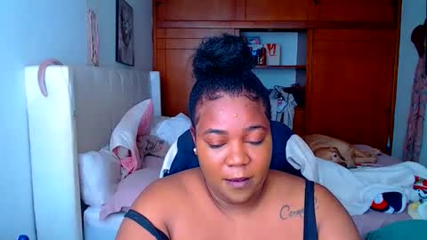 Cami   Back in 2 hours online show from October 6, 7:11 pm